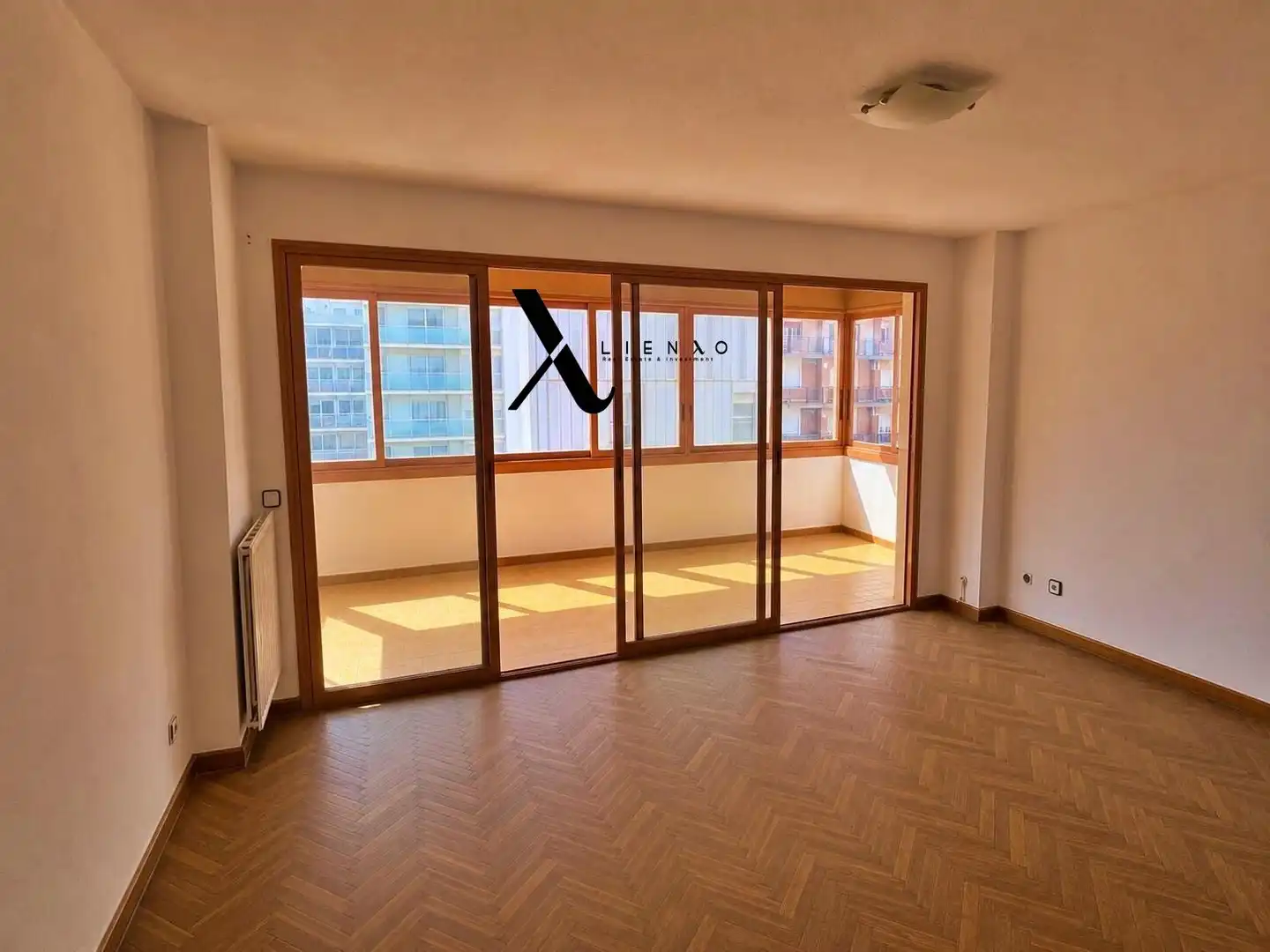 Appartement avec terrasse à vendre à Avenida Avenida Juan Carlos I
