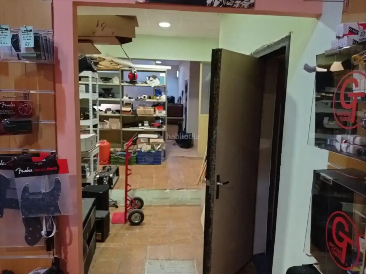 Commercial properties for rent in Alberic  with Parquet flooring