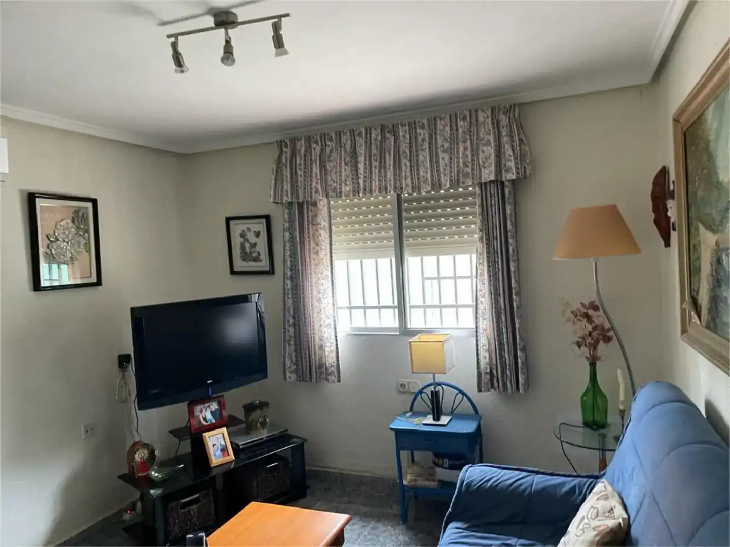 Sala d'estar de Casa o xalet en venda en Pedralba amb Aire condicionat