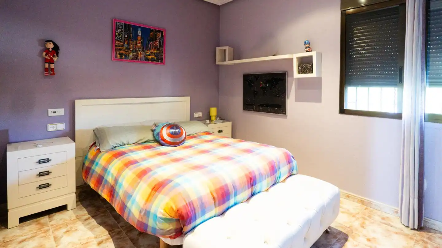 Habitación de Casa o chalet en venta en Crevillent con Aire acondicionado, Jardín privado y Terraza