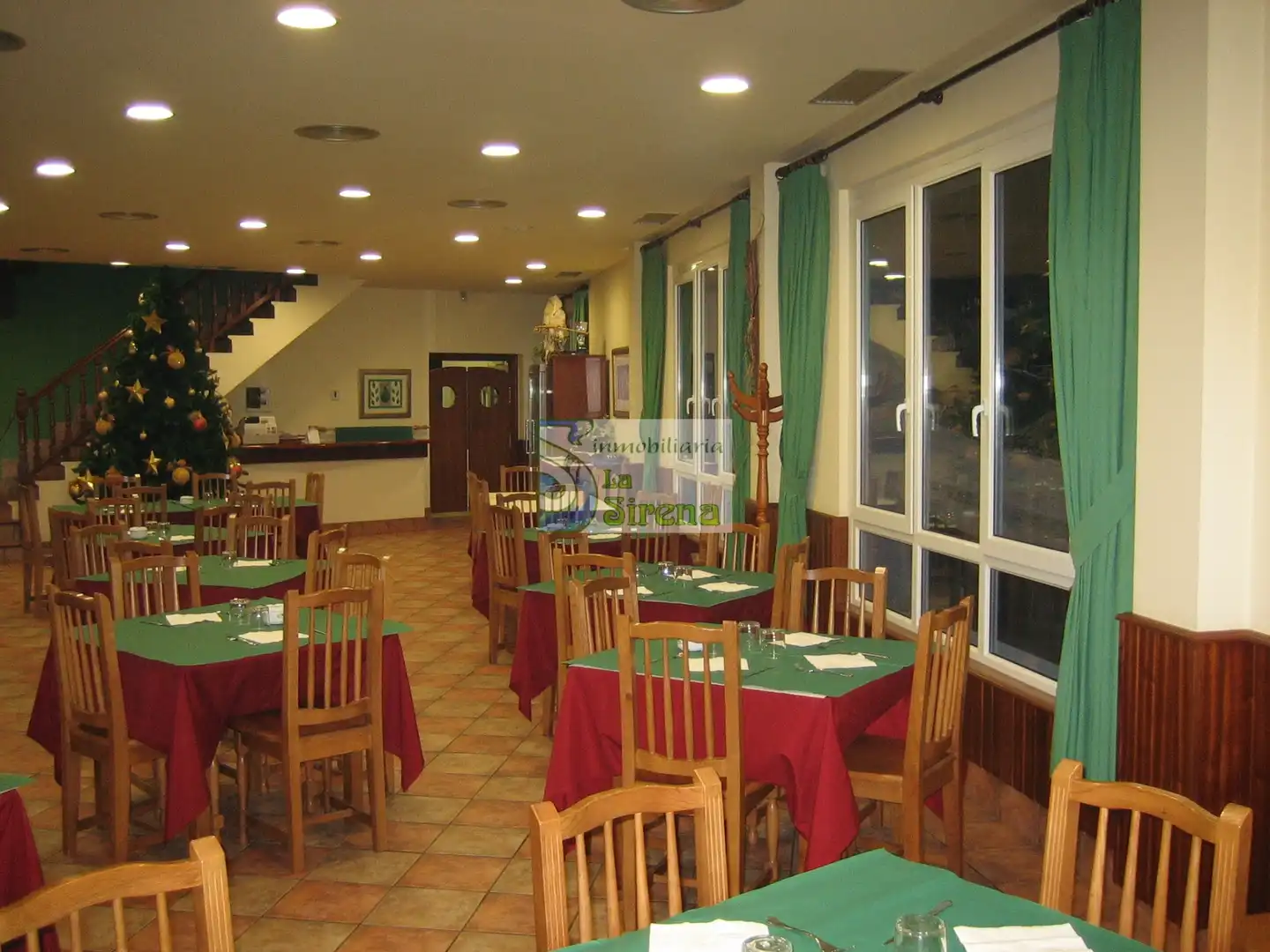 Commercial properties for sale in Castro-Urdiales  with Air Conditioner, Heating and Terrace