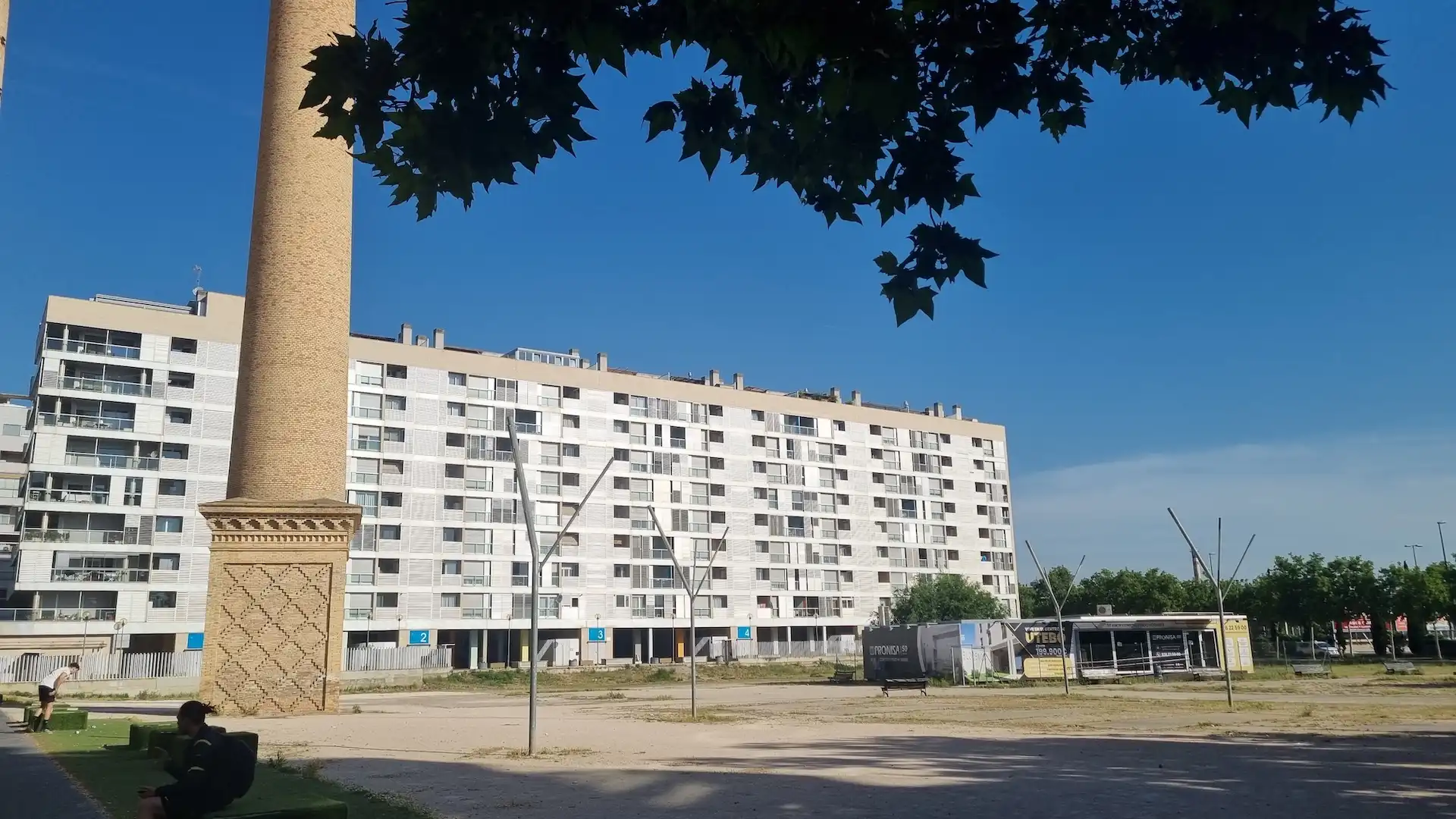 Exterior view of Flat for sale in Zaragoza  with Terrace