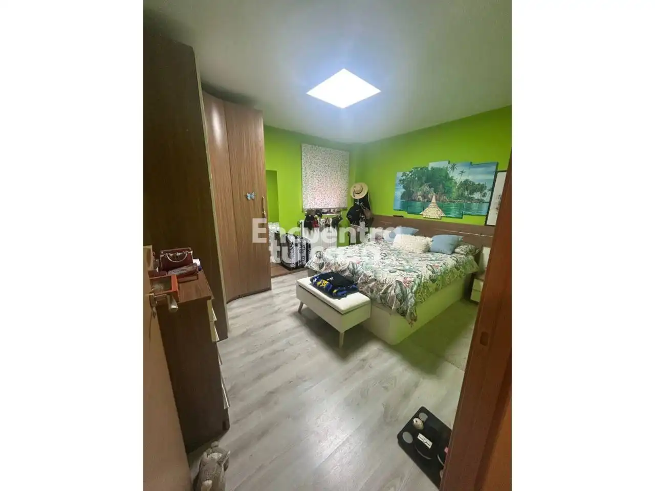 Habitación de Piso en venta en Vitoria - Gasteiz con Calefacción, Trastero y Amueblado