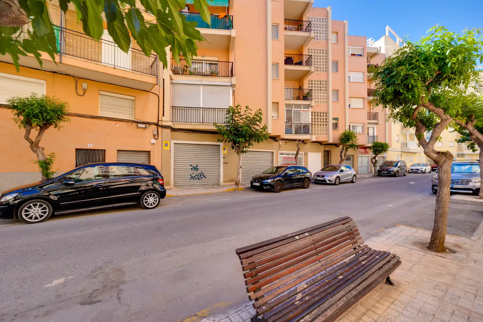 Vista exterior de Piso en venta en El Campello con Aire acondicionado, Terraza y Trastero