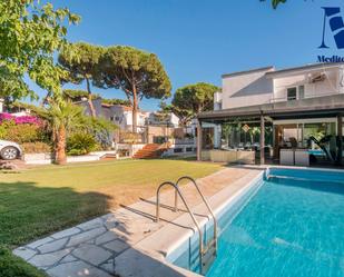 Jardí de Casa adosada en venda en Gavà amb Aire condicionat, Calefacció i Jardí privat