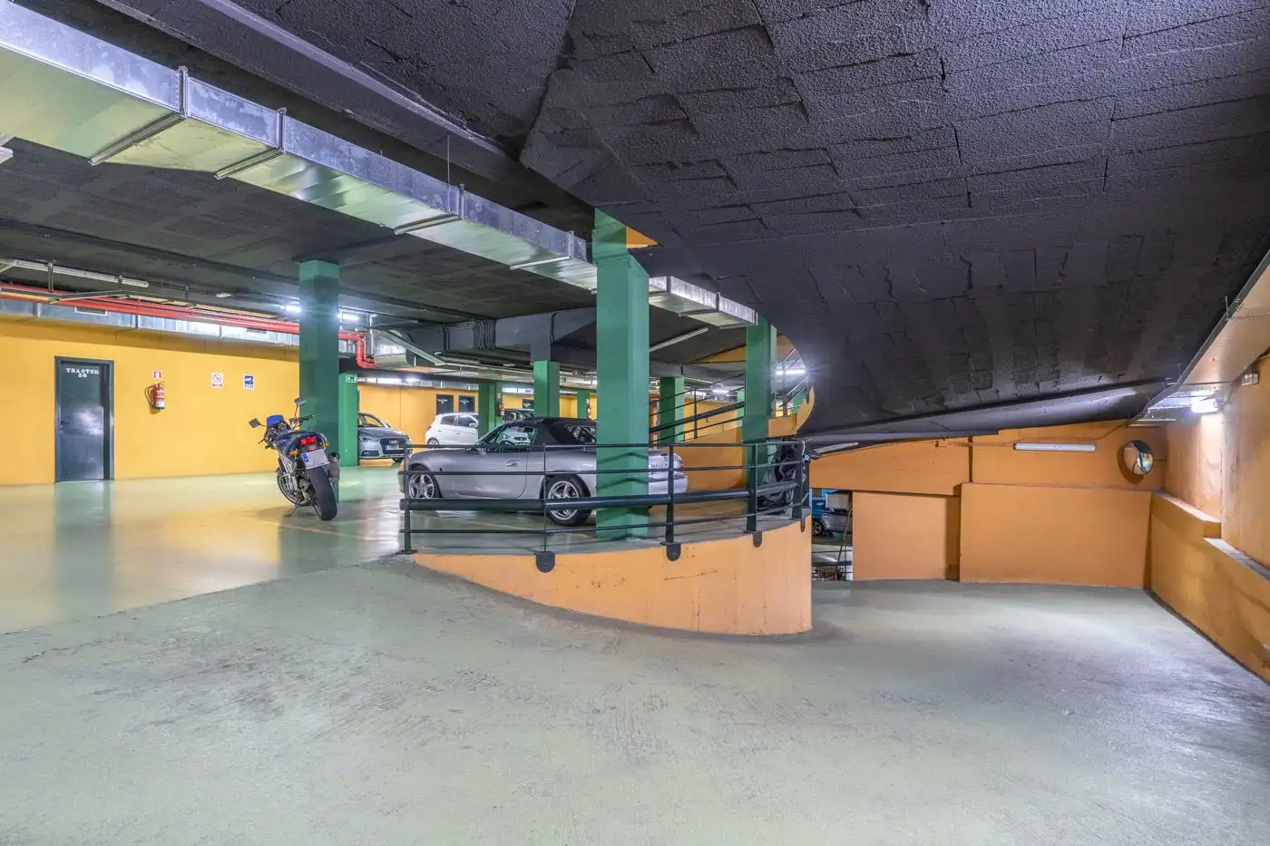 Parking of Garage for rent in Mataró