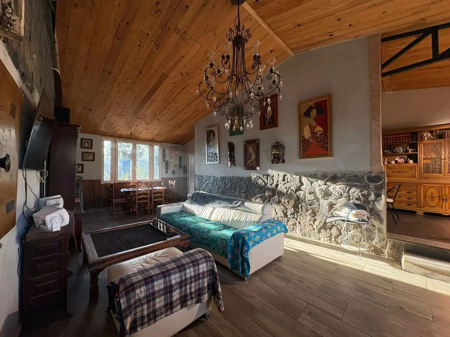 Sala d'estar de Casa o xalet en venda en Loranca de Tajuña amb Aire condicionat, Calefacció i Jardí privat