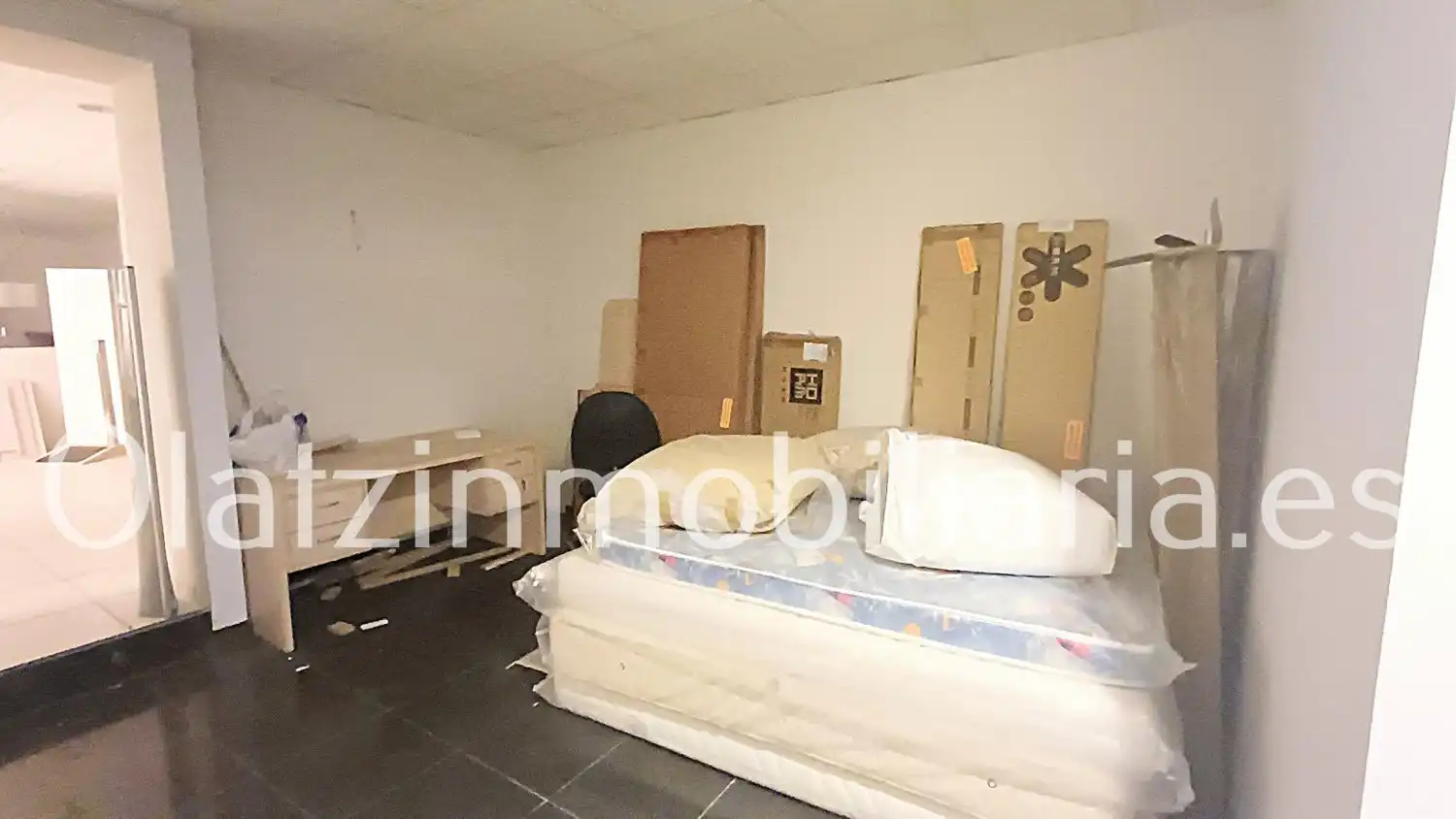 Local comercial en venta en Bagatza - San Vicente, imagen 5