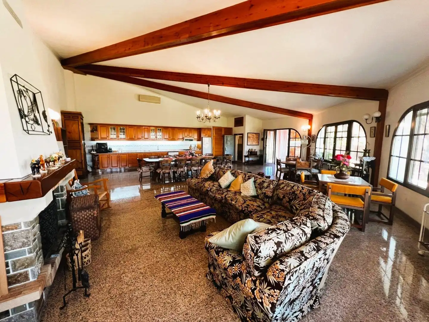 Sala de estar de Finca rústica en venta en Monóvar  / Monòver con Aire acondicionado, Calefacción y Jardín privado