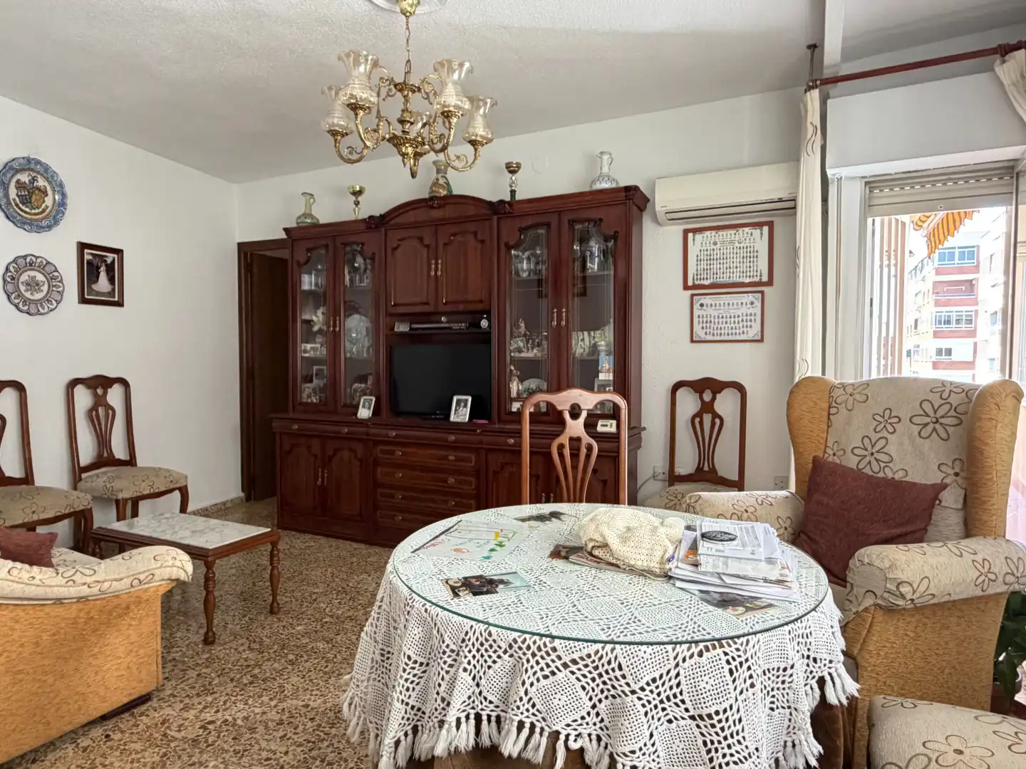 Comedor de Piso en venta en Plasencia con Aire acondicionado, Amueblado y Horno