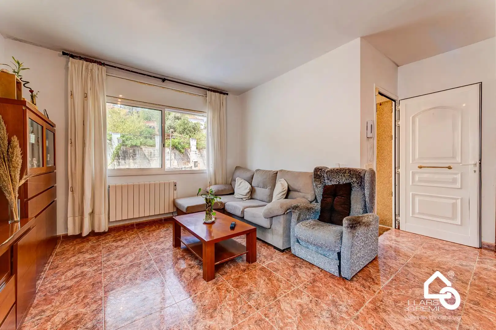 Sala d'estar de Casa o xalet en venda en Cabrera d'Anoia amb Calefacció, Jardí privat i Terrassa