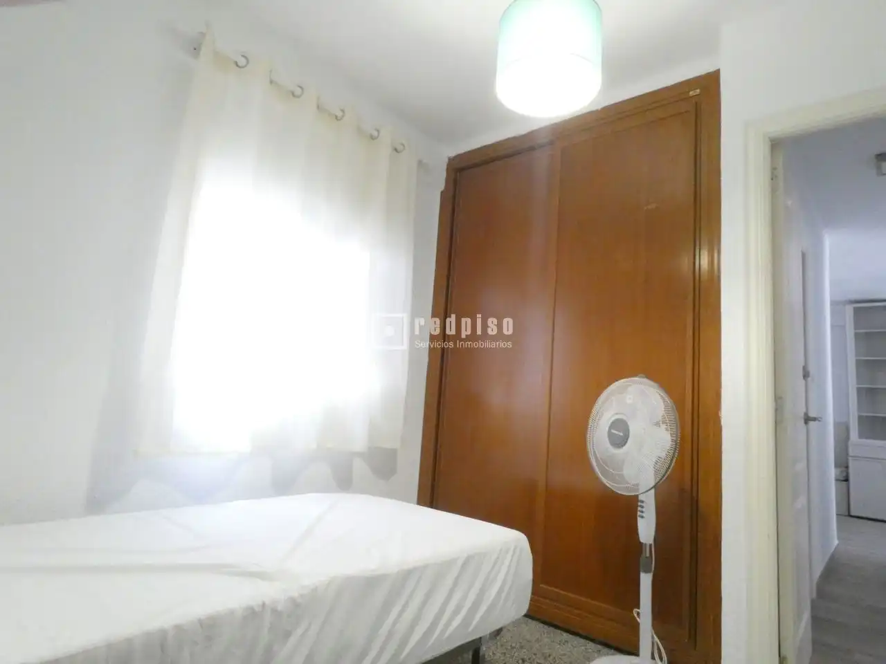 Habitación de Piso de alquiler en Málaga con Aire acondicionado, Terraza y Trastero