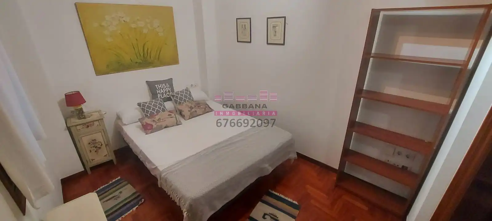 Study for rent in Rúa do Areal, 88, Centro - Areal