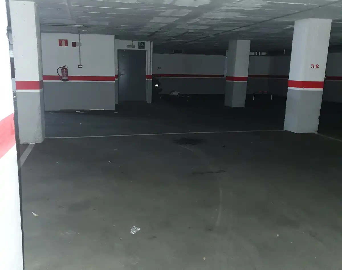 Aparcamiento en venta en CL BALDIRI DEU I PRIU, imagen 8