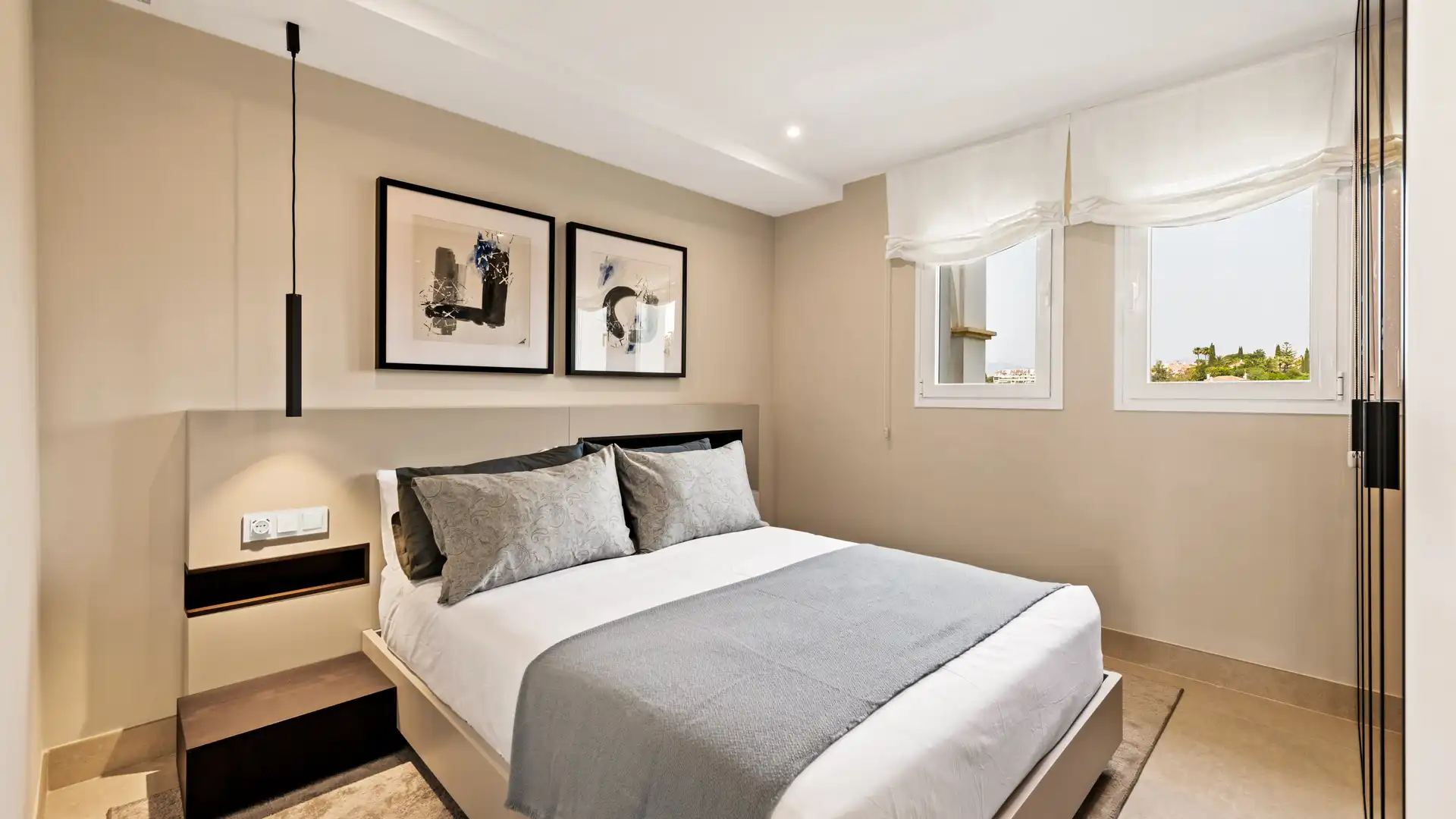 Bedroom of Apartments for sale in Marbella  with Air Conditioner, Heating and Terrace