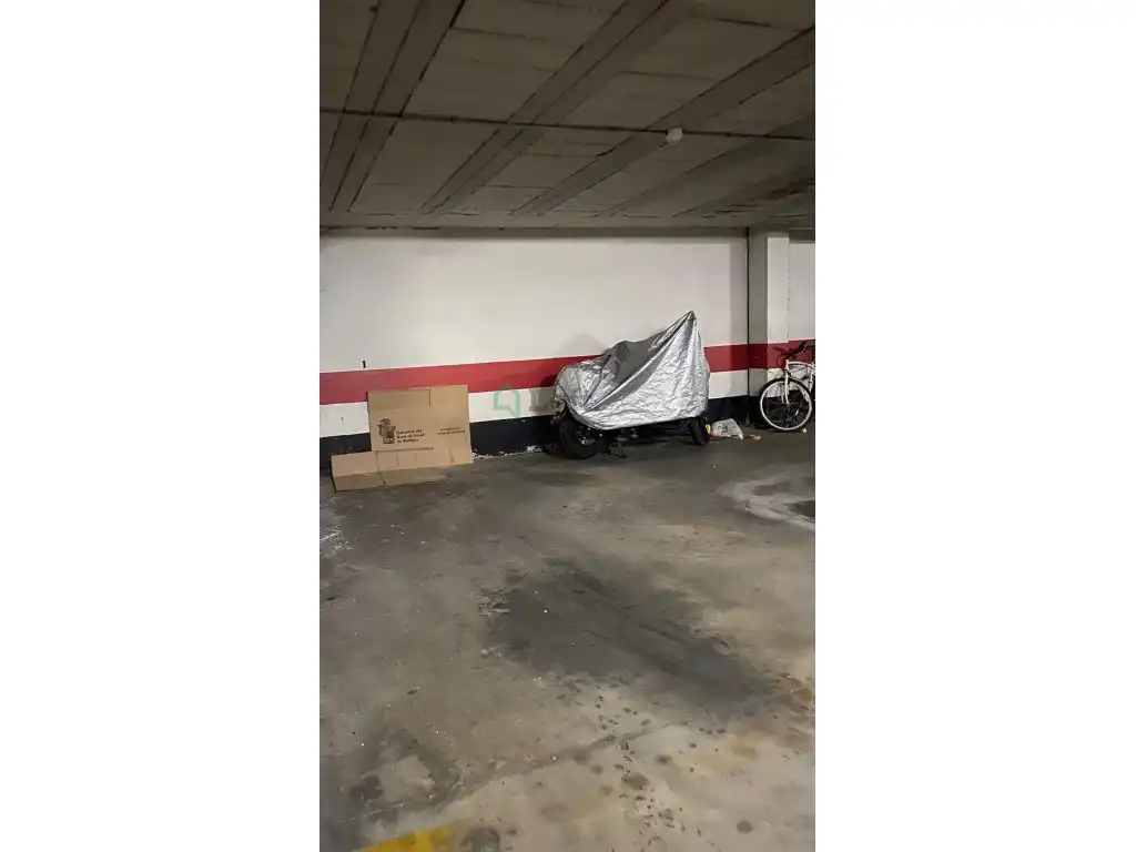 Aparcament de Pis en venda en Badajoz