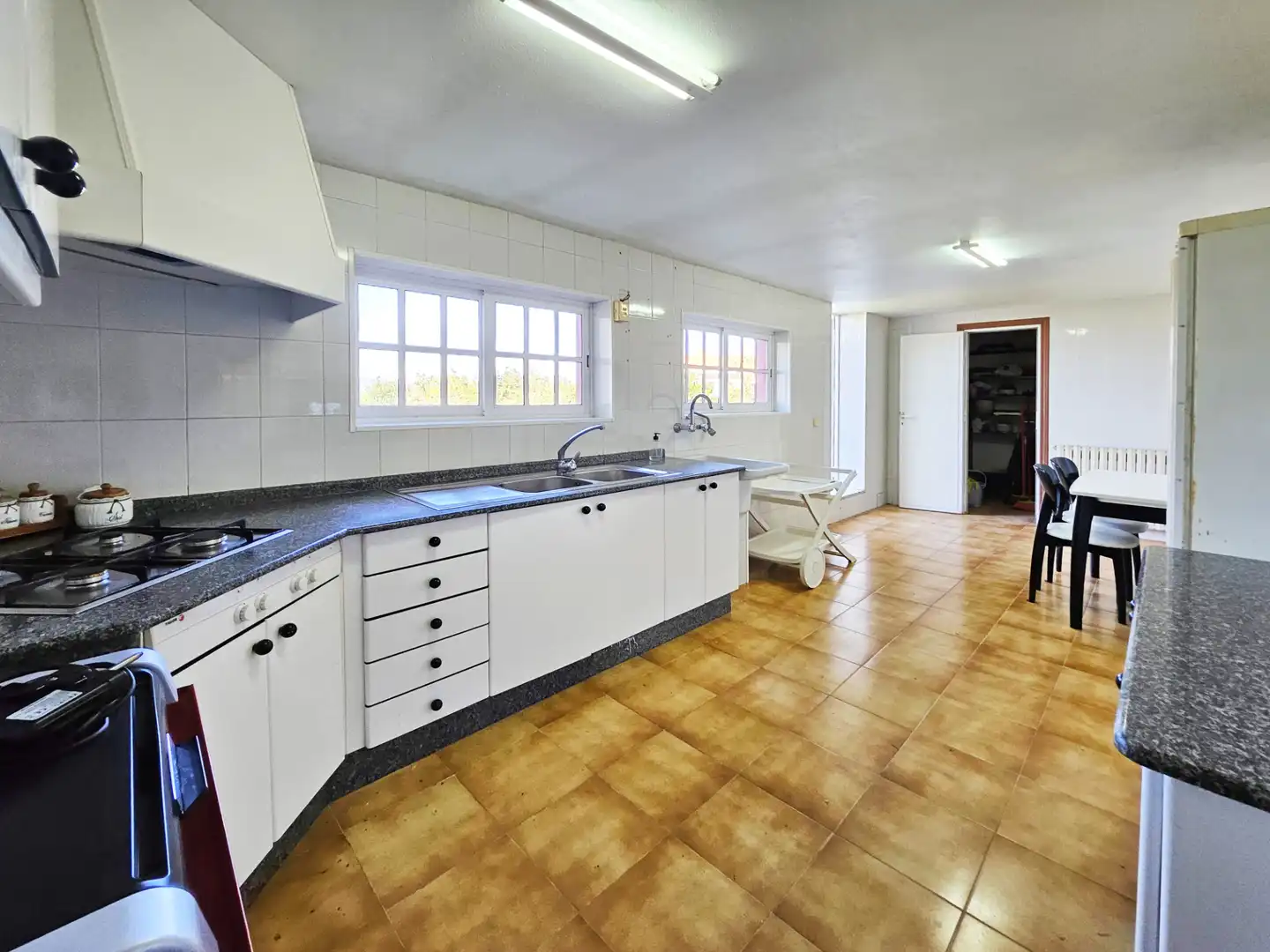 Cocina de Dúplex en venta en Mugardos con Calefacción, Jardín privado y Terraza