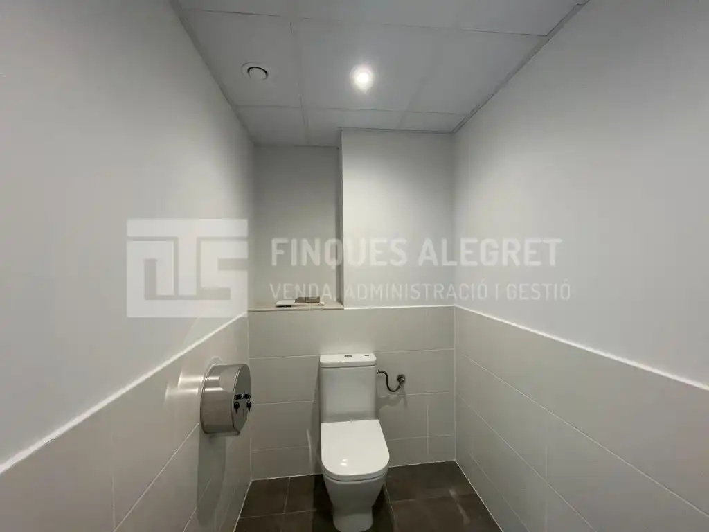 Local comercial en venda a Avenida Madrid, imagen 9