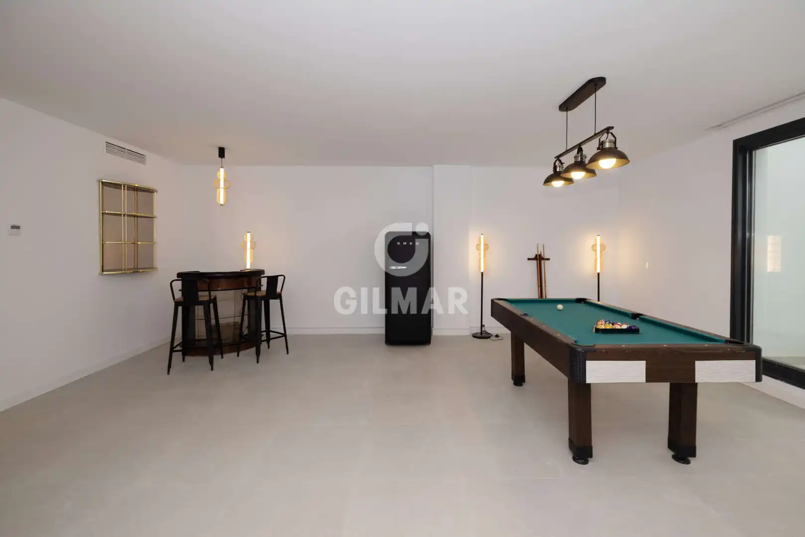 Casa adosada en venta en Estepona con Calefacción, Jardín privado y Piscina