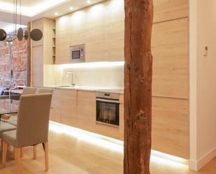 Kitchen of Apartment to share in  Madrid Capital  with Air Conditioner and Terrace
