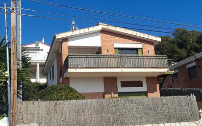 Exterior view of House or chalet for sale in Calafell  with Private garden, Terrace and Storage room