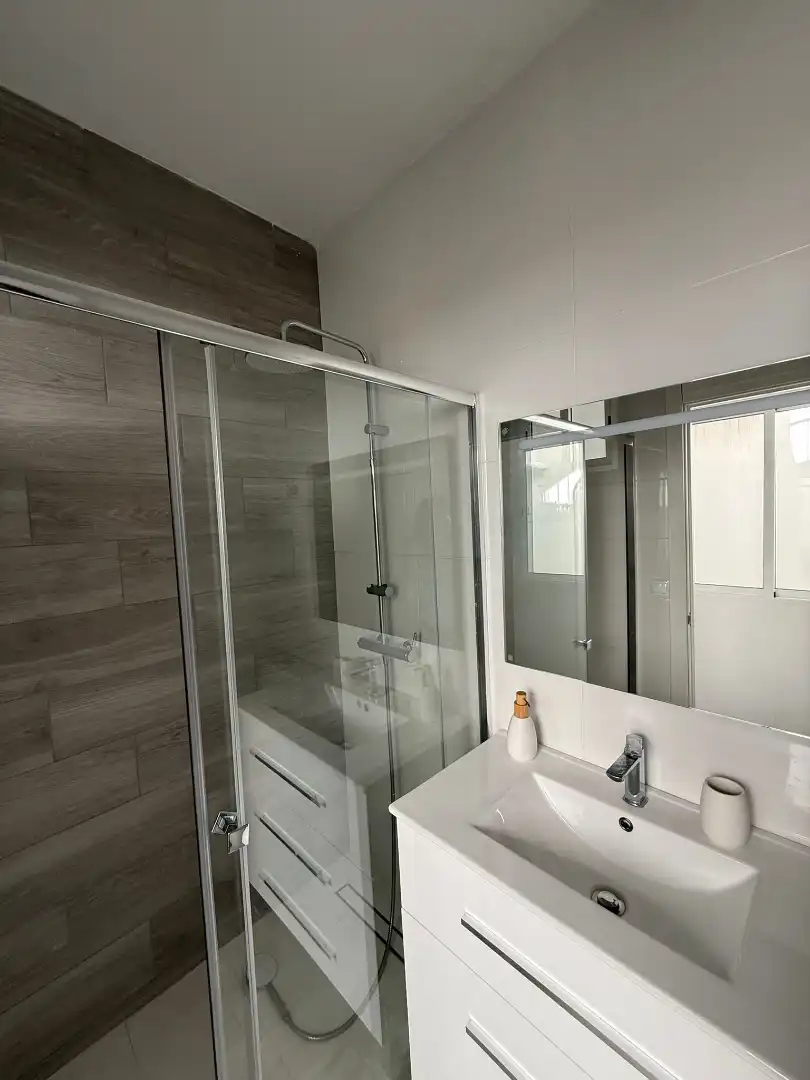 Bathroom of Detached homes for rent in Sagunto / Sagunt  with Air Conditioner, Heating and Terrace