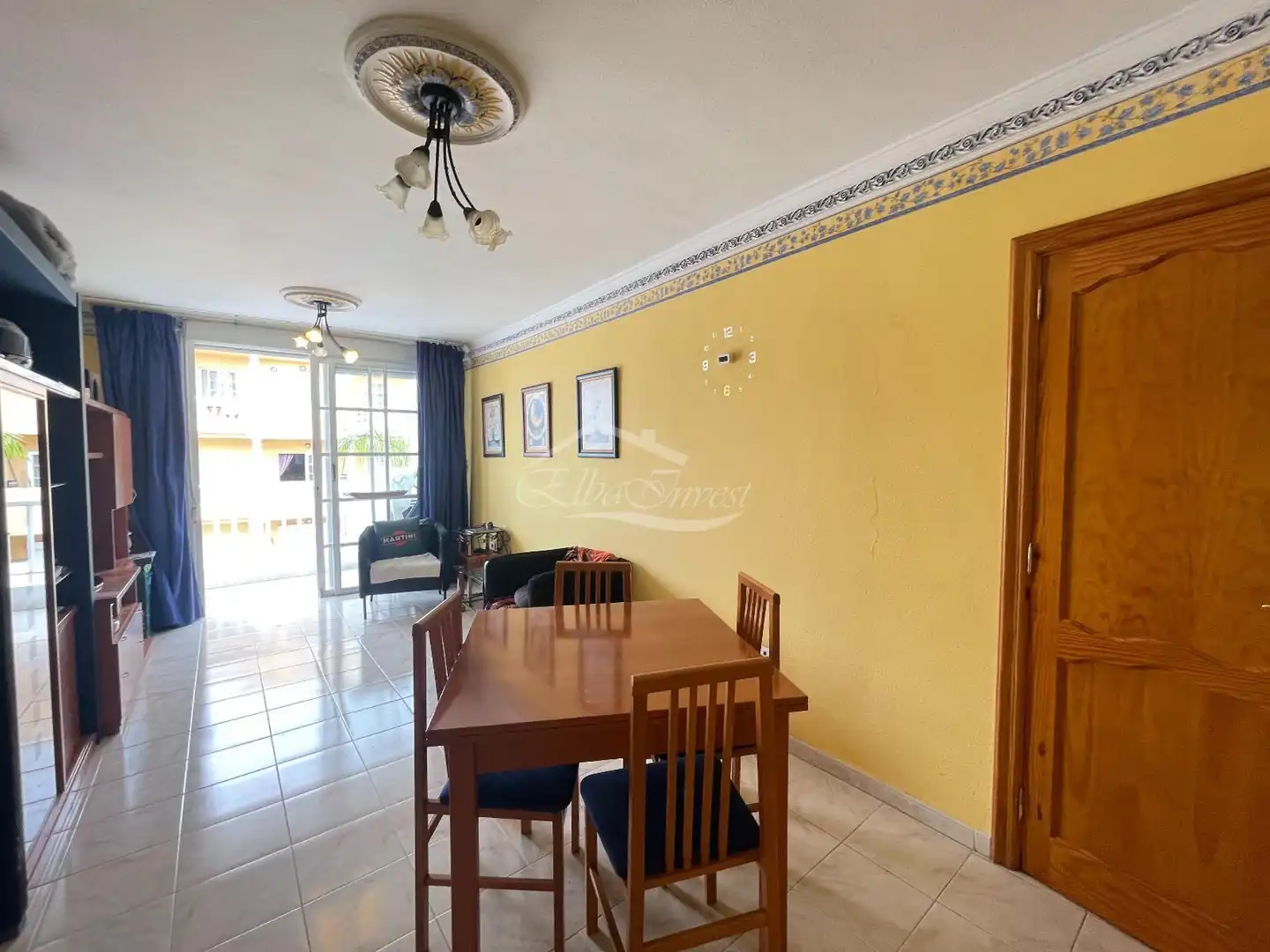 Sala de estar de Piso en venta en Adeje con Terraza, Trastero y Amueblado