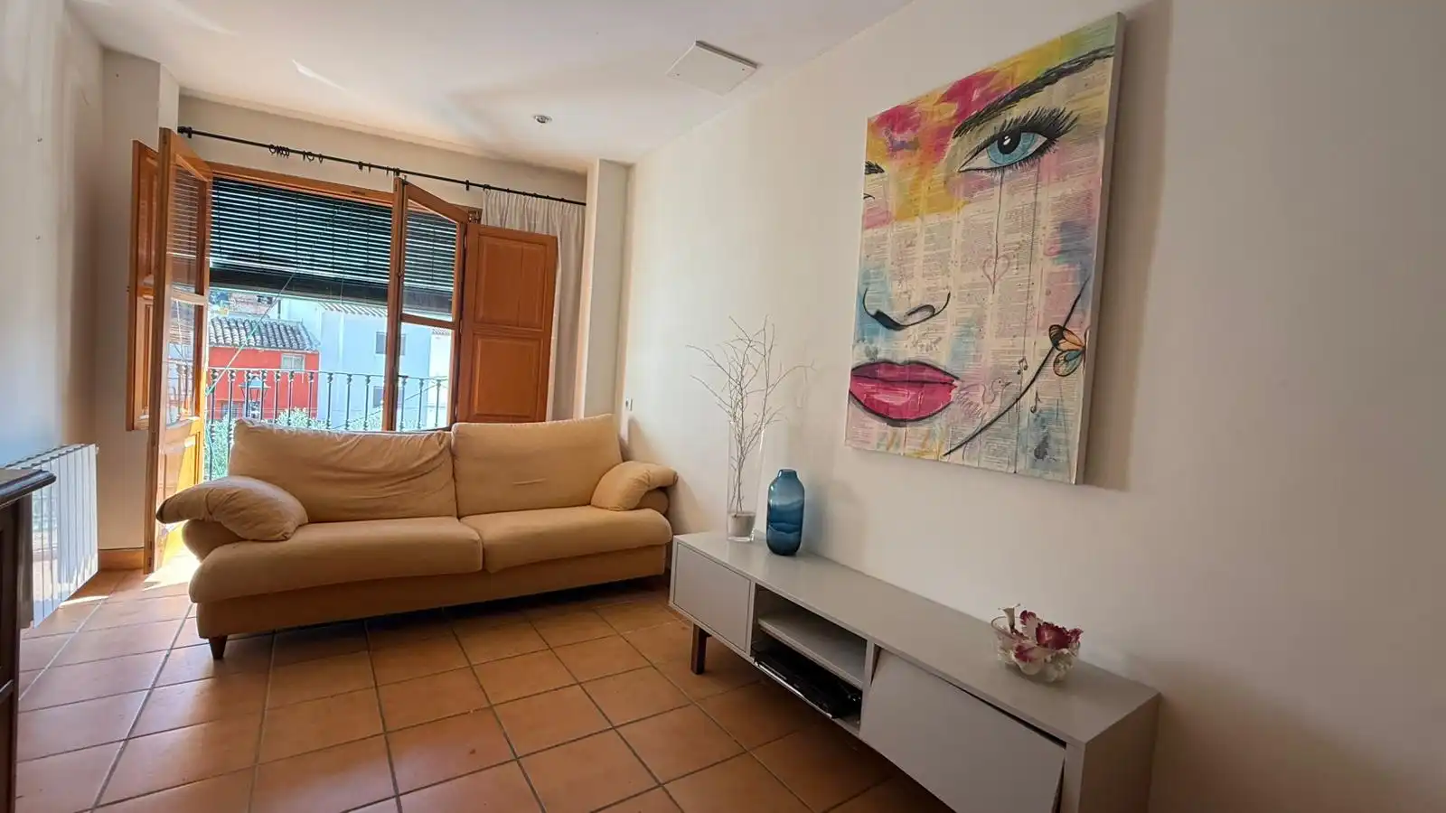 Sala d'estar de Casa o xalet en venda en Ayódar amb Calefacció, Terrassa i Moblat