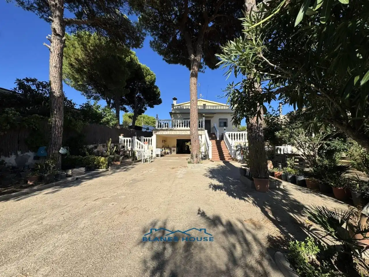 Casa amb piscina en venda a Calle Ronda Goba 0, imagen 4
