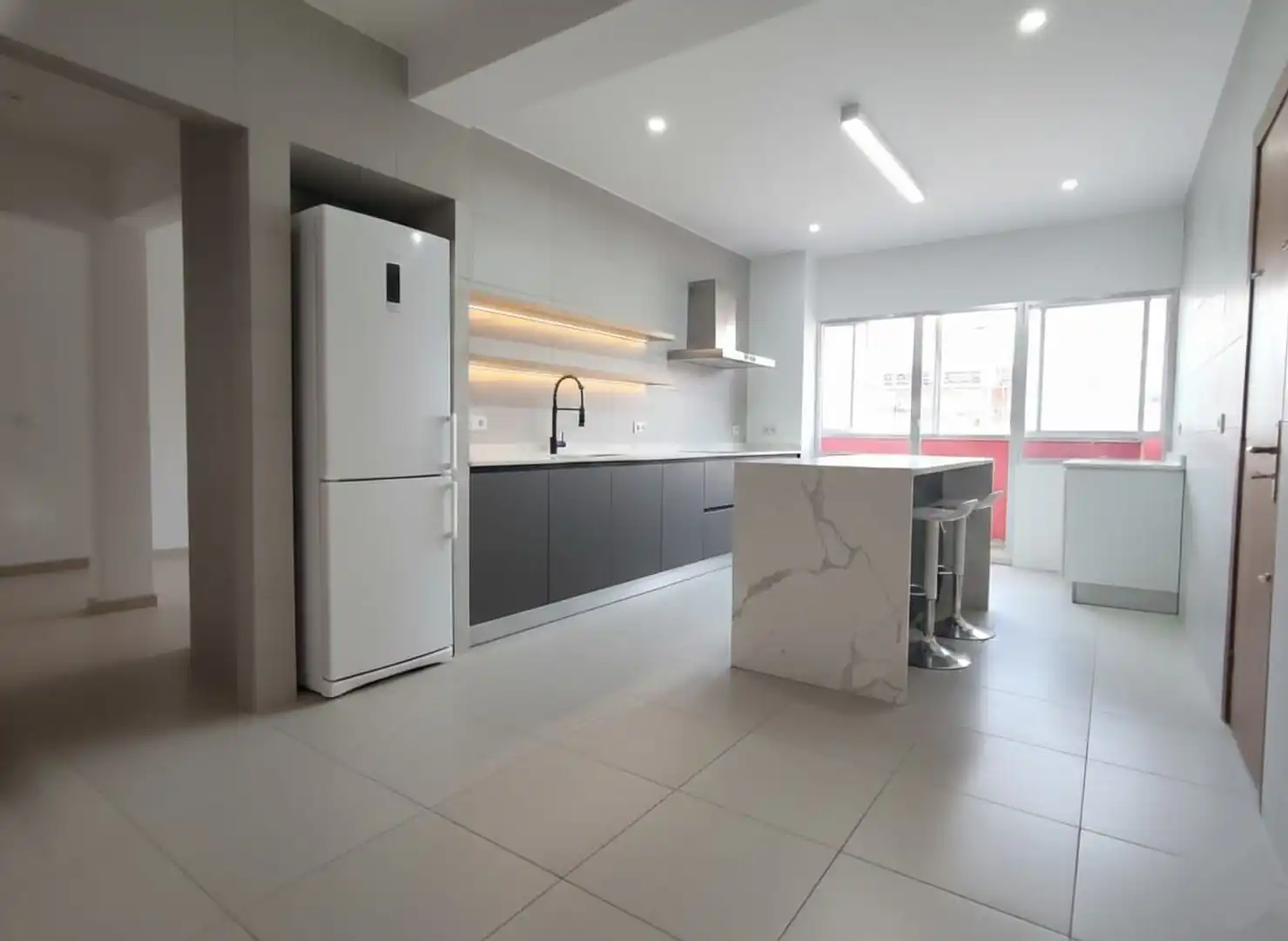 Kitchen of Flat for sale in Oviedo   with Heating, Terrace and Storage room
