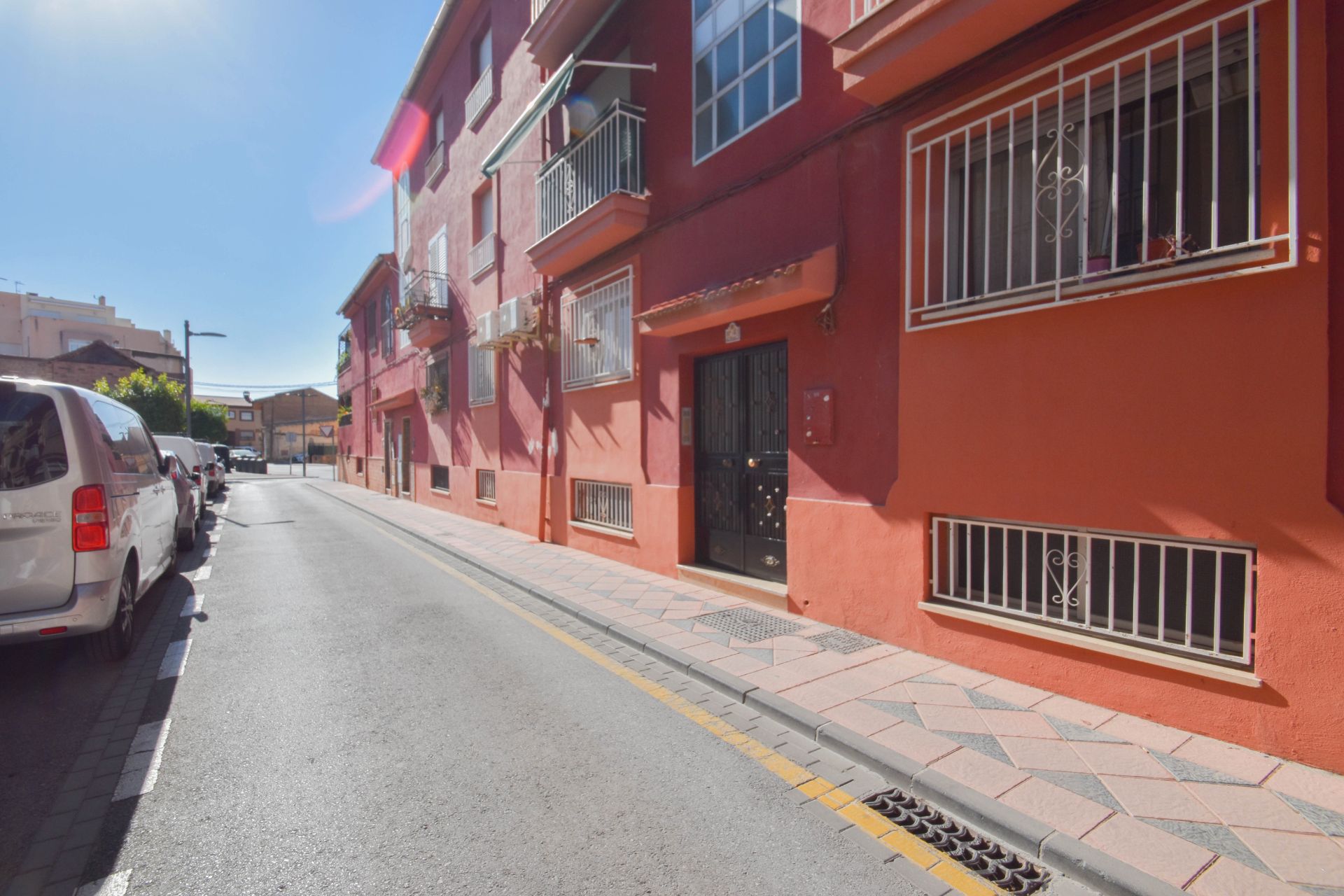 Vista exterior de Planta baixa en venda en Armilla amb Aire condicionat, Parquet i Terrassa