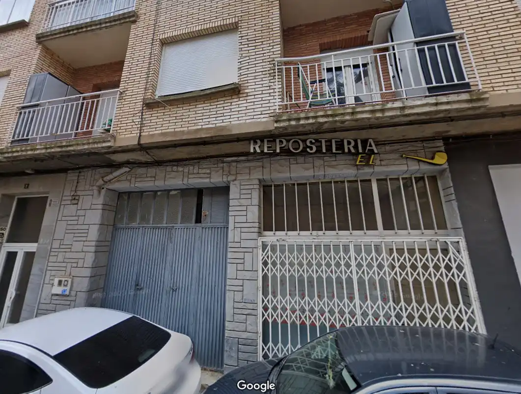 Vista exterior de Local en venta en Calahorra