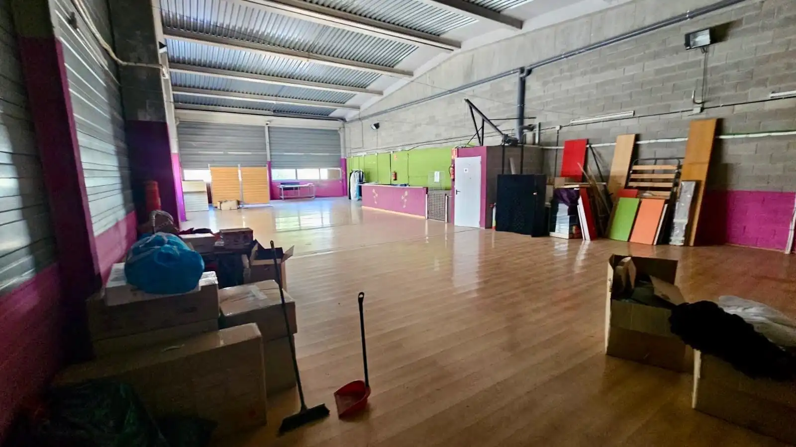 Nave industrial en venta en Montigalà - Sant Crist, imagen 9