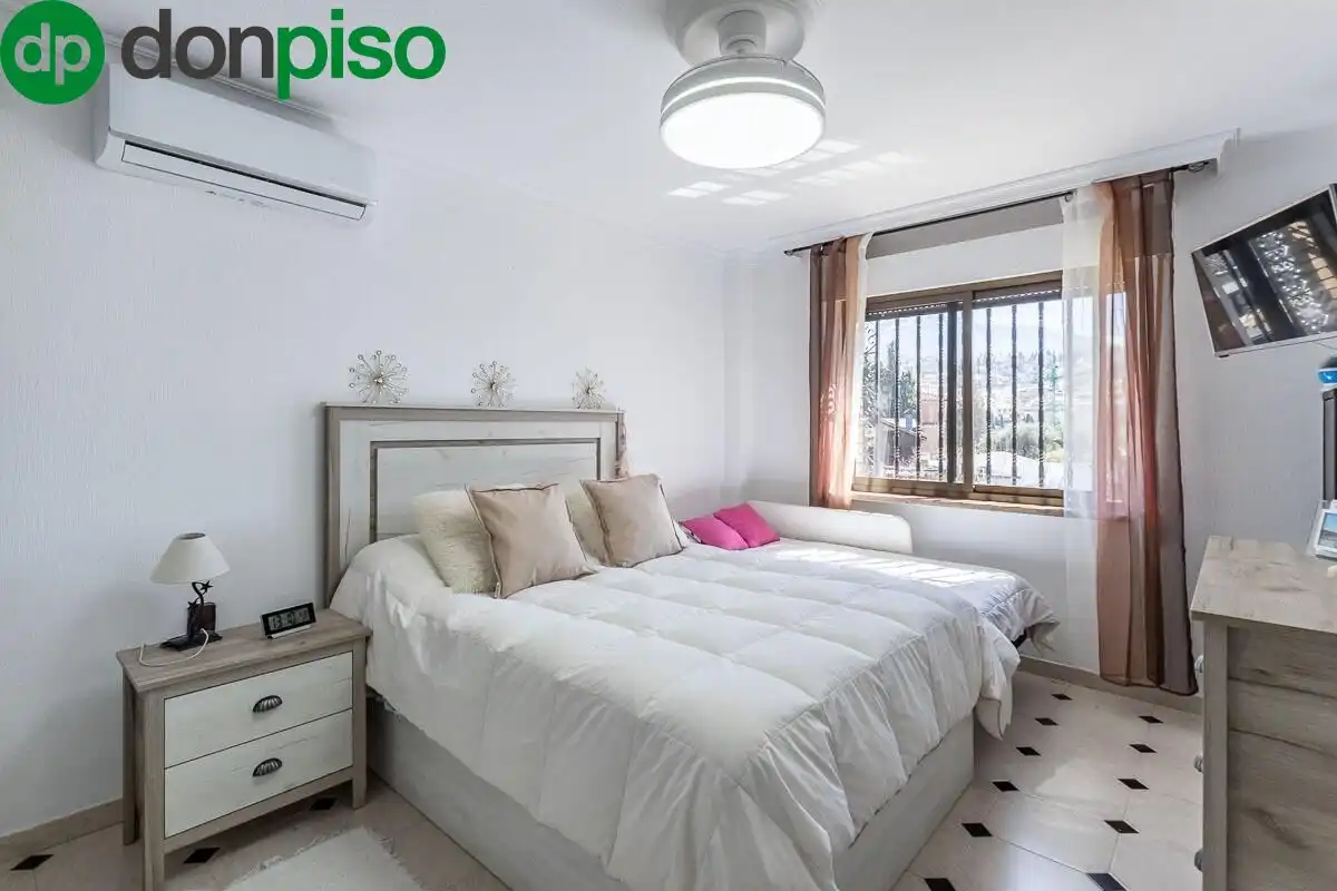 House with garden for sale in Calle MOLINILLO, imagen 13