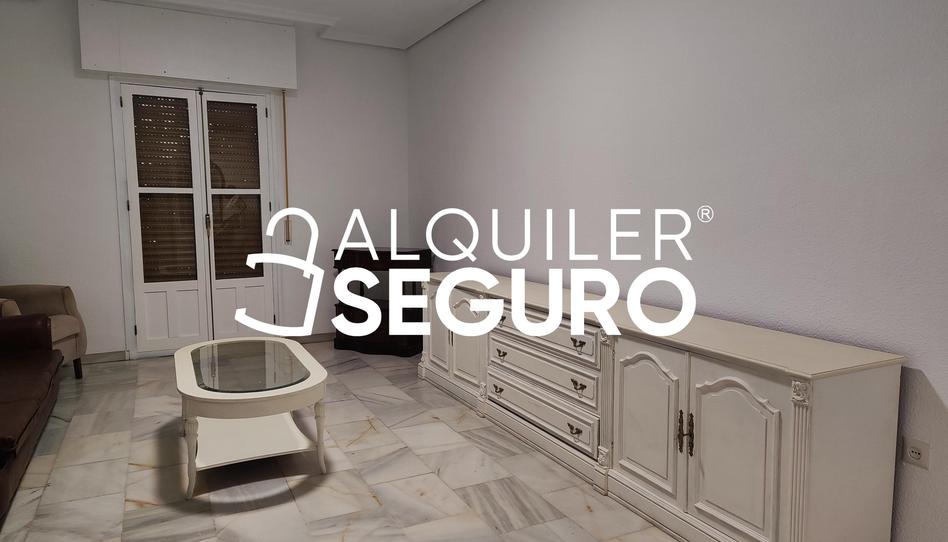 Photo 1 of Flat to rent in Ollerías, Sta. Marina - San Andrés - San Pablo - San Lorenzo, Córdoba