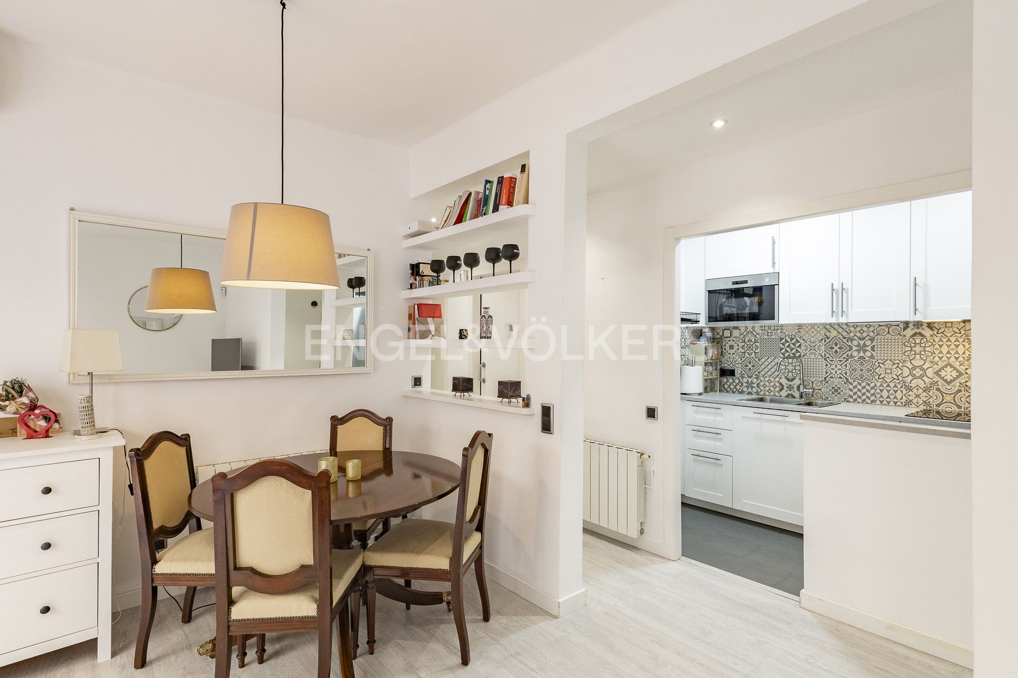 Cuina de Apartament en venda en Esplugues de Llobregat amb Aire condicionat, Calefacció i Terrassa