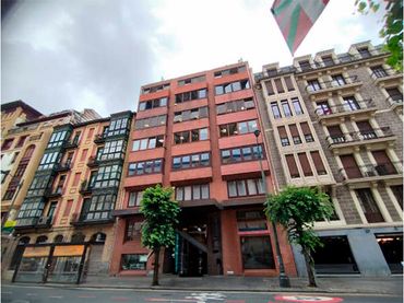 Local comercial en venta en JUAN AJURIAGUERRA 19