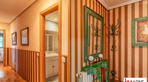 Foto 2 de Apartamento en venta en Avenida Isabel de Farnesio, 17. Bajo C, El Bosque, Villaviciosa de Odón