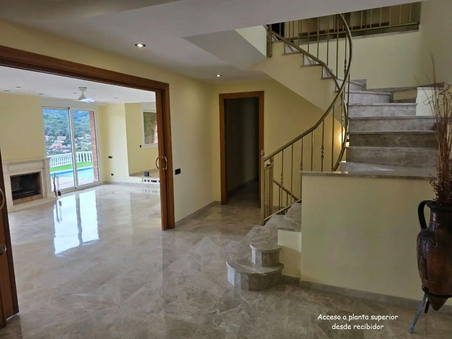 Haus oder Chalet zur Miete in Sant Fost de Campsentelles mit Terrasse, Schwimmbad und Balkon