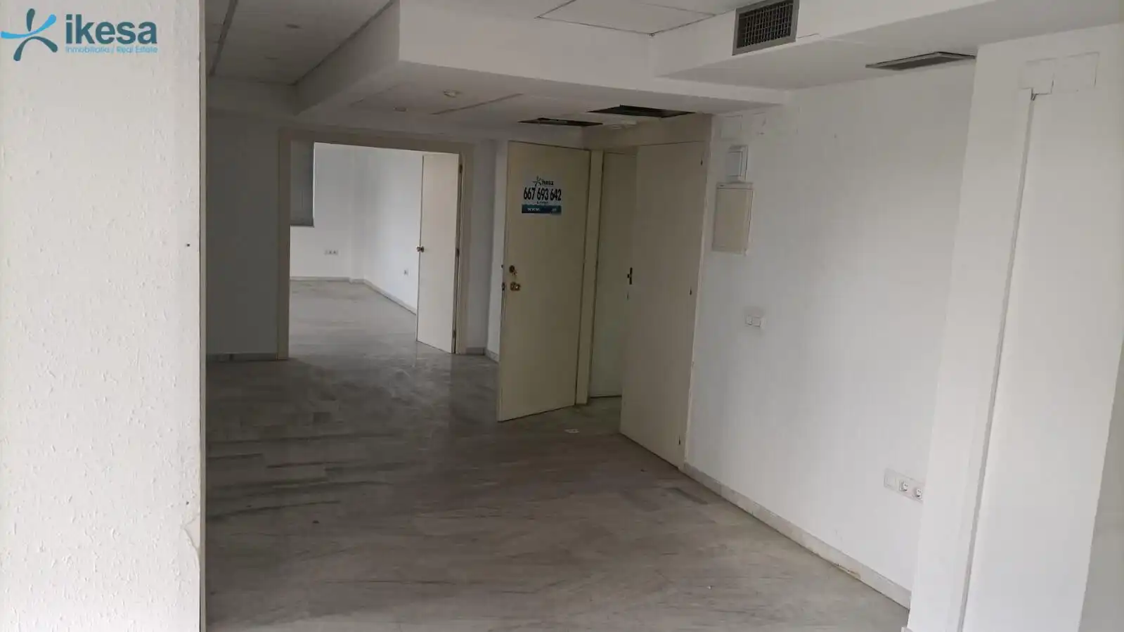 Büro zum Verkauf in Sevilla