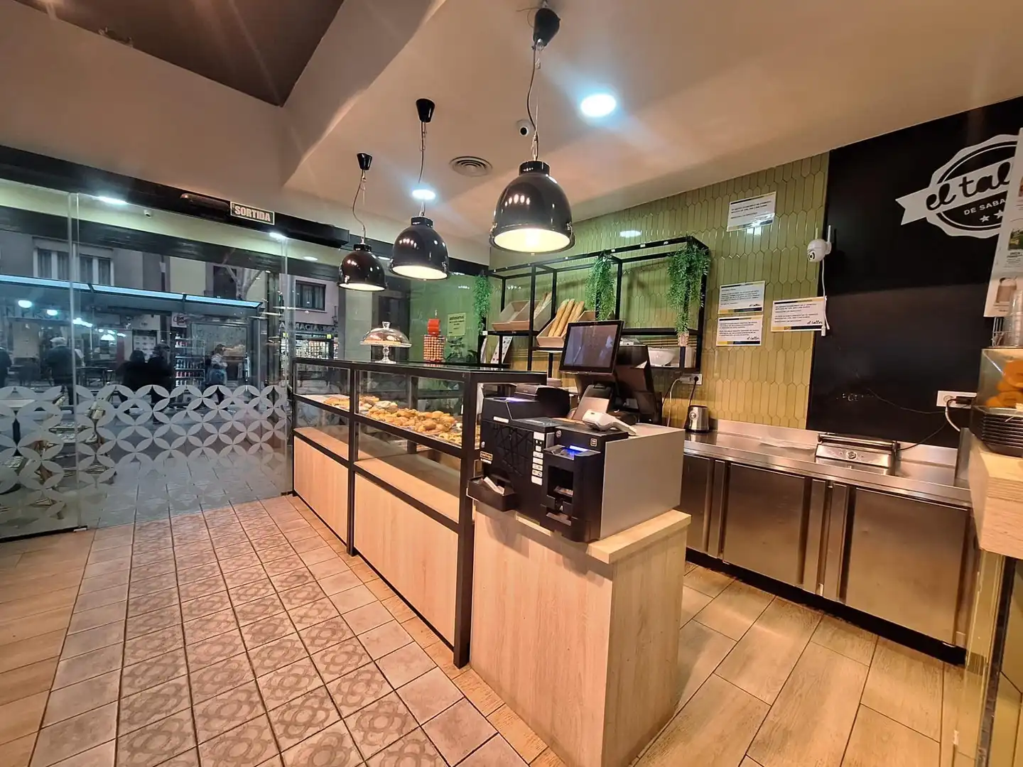 Locale commerciale in cessione a Carrer Carrer Rambla, 166, imagen 46