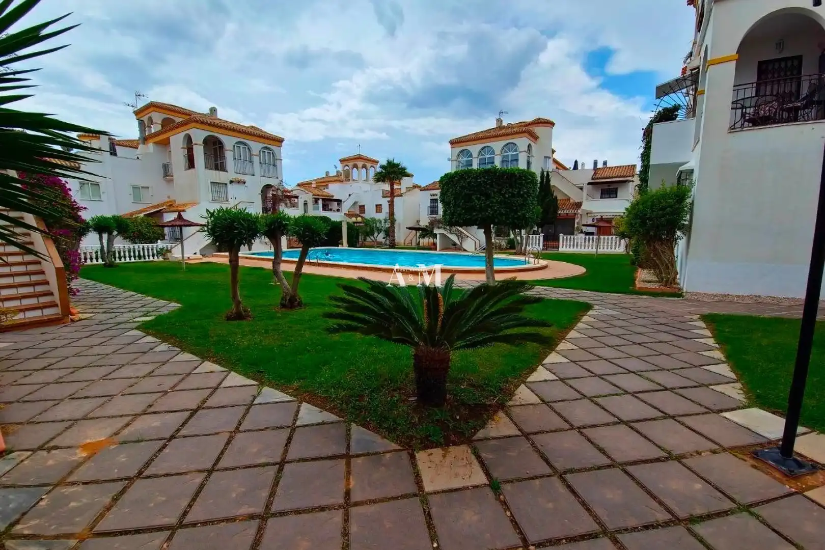 Swimming pool of Ground floor for rent in Orihuela  with Air Conditioner, Heating and Private garden