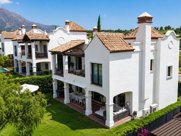 Villa con piscina in vendita a Costa Natura