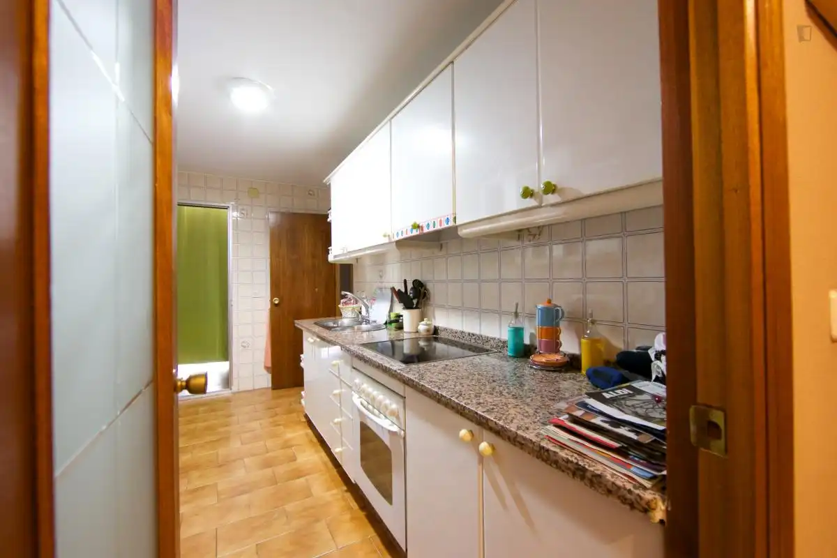 Habitación en Poniente-Norte - Miralbaida - Parque Azahara