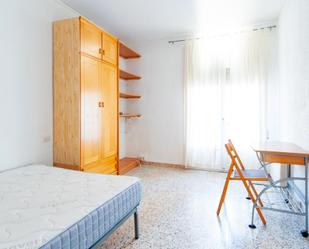 Bedroom of Flat to share in Vilafranca del Penedès  with Balcony