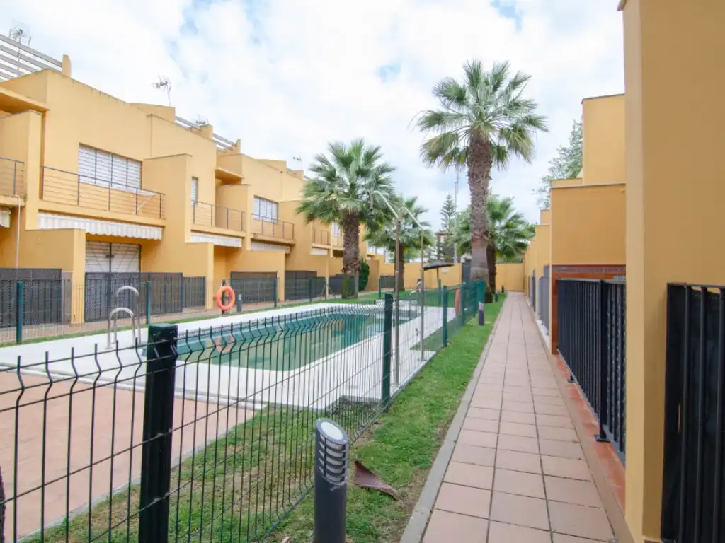 Exterior view of Houses for sale in Isla Cristina