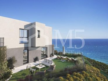 Maison mitoyenne avec piscine à vendre à Lagos
