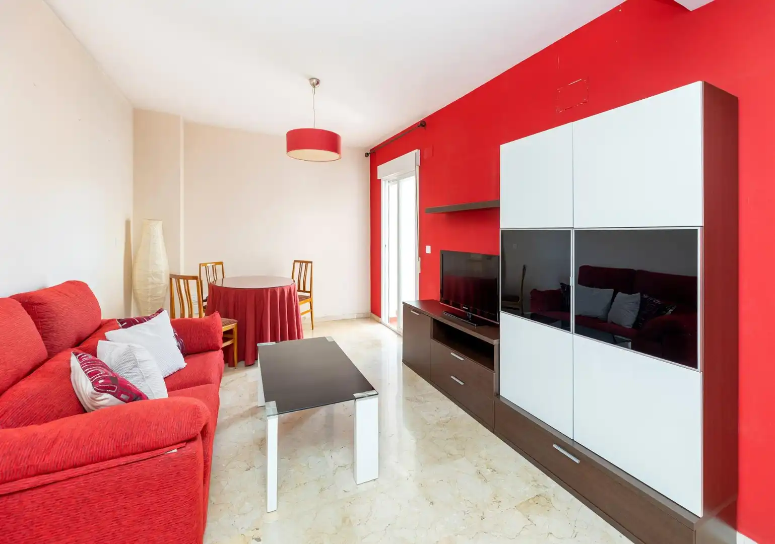 Sala de estar de Apartamento en venta en Armilla con Terraza y Amueblado