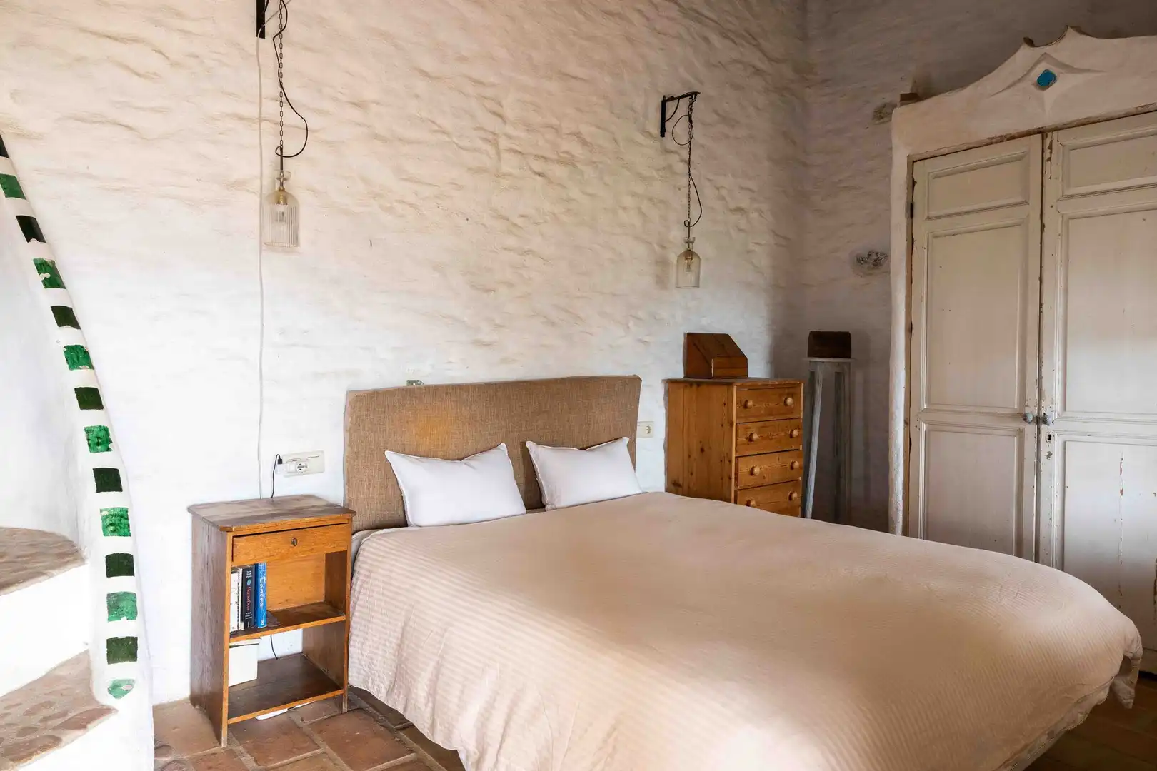 Habitación de Edificio en venta en Viñuela
