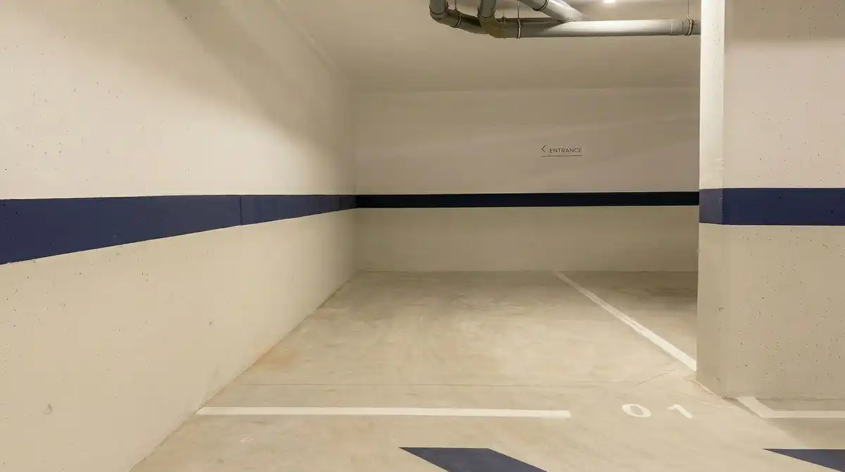 Parking de Dúplex en venta en Marbella con Aire acondicionado, Terraza y Trastero